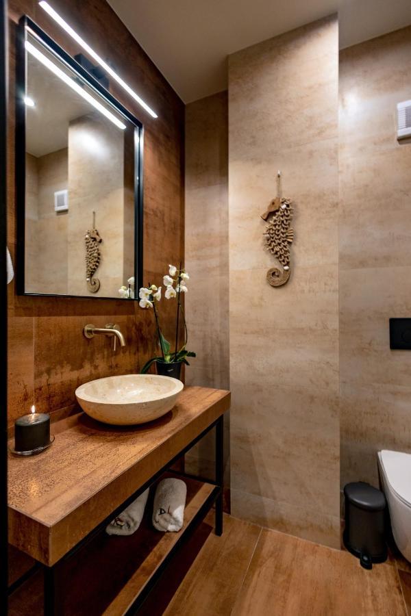 Triple A - Prime Location - Between Monastiraki & Syntagma Square-Free Parking! Athen Exterior foto