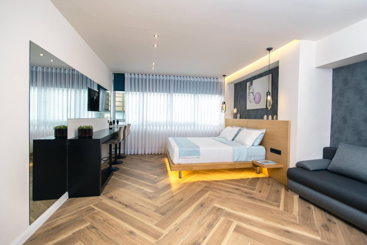 Triple A - Prime Location - Between Monastiraki & Syntagma Square-Free Parking! Athen Exterior foto