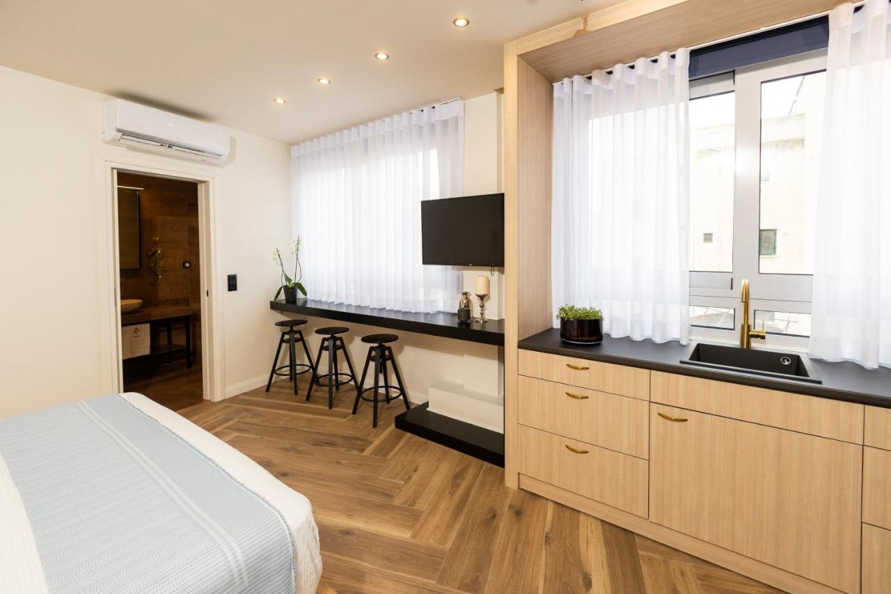 Triple A - Prime Location - Between Monastiraki & Syntagma Square-Free Parking! Athen Exterior foto