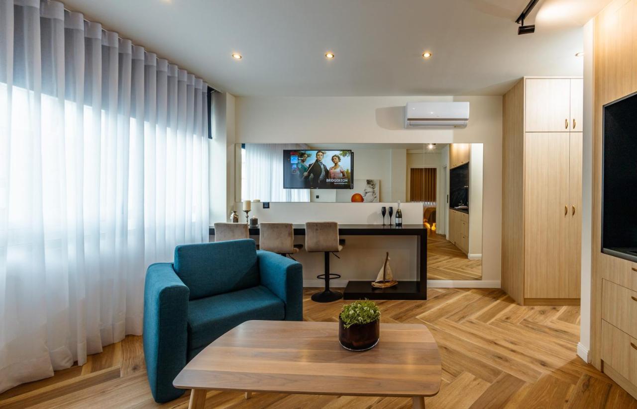 Triple A - Prime Location - Between Monastiraki & Syntagma Square-Free Parking! Athen Exterior foto