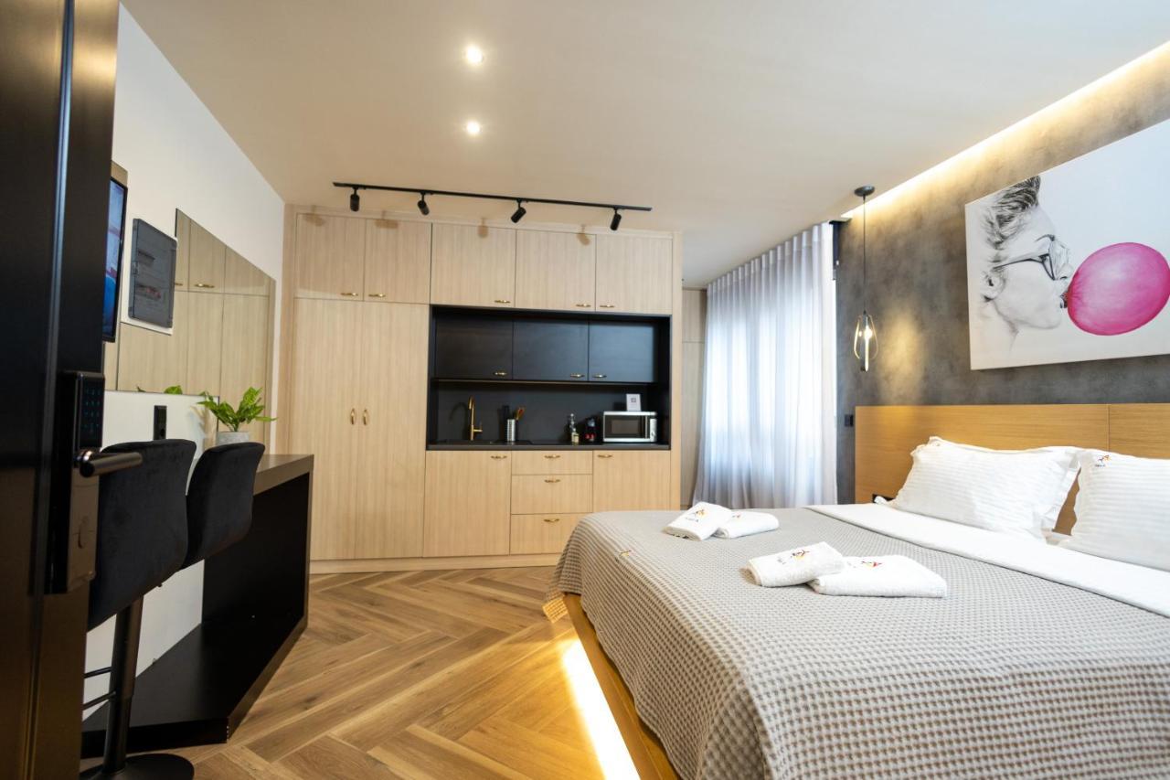 Triple A - Prime Location - Between Monastiraki & Syntagma Square-Free Parking! Athen Exterior foto