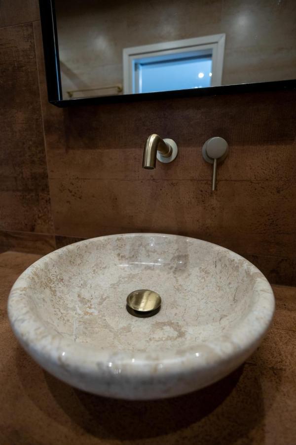 Triple A - Prime Location - Between Monastiraki & Syntagma Square-Free Parking! Athen Exterior foto
