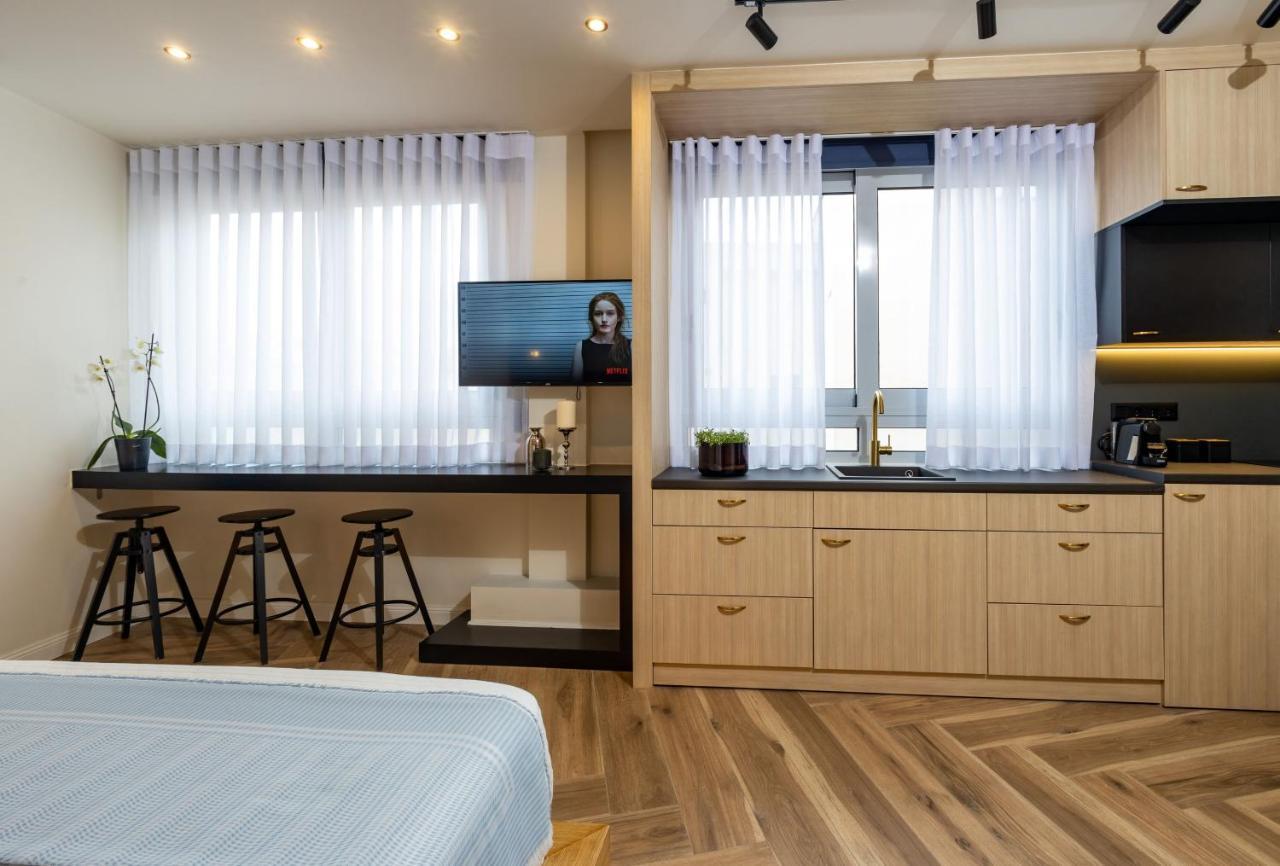 Triple A - Prime Location - Between Monastiraki & Syntagma Square-Free Parking! Athen Exterior foto