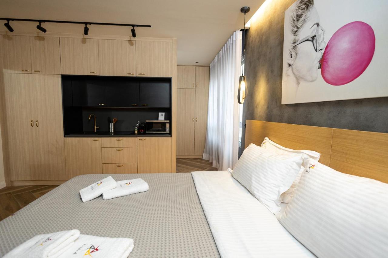 Triple A - Prime Location - Between Monastiraki & Syntagma Square-Free Parking! Athen Exterior foto